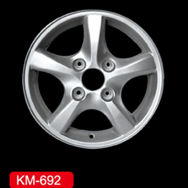 KM692