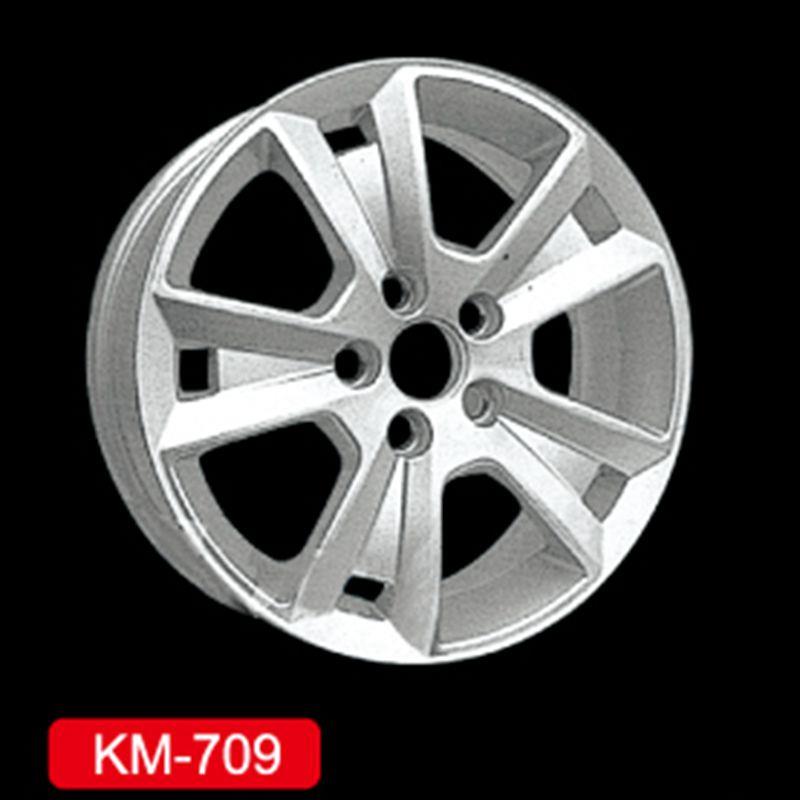 KM709