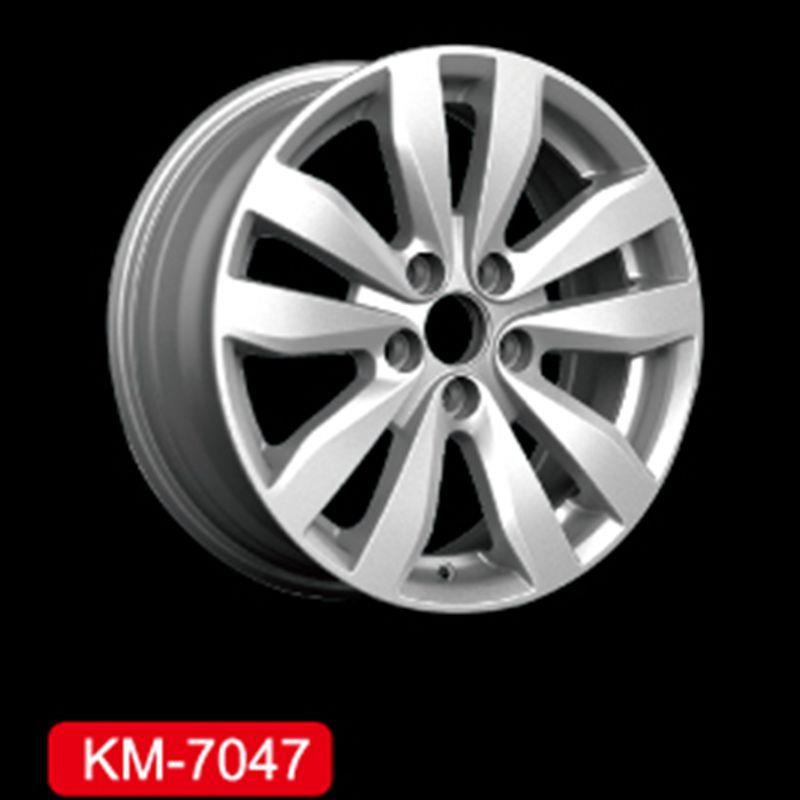 KM7047