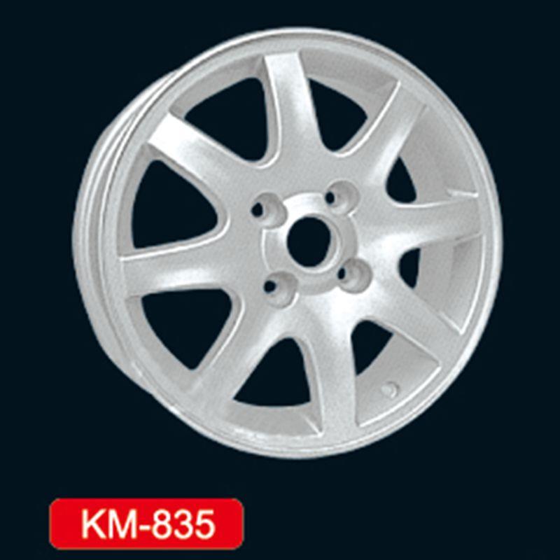 KM835