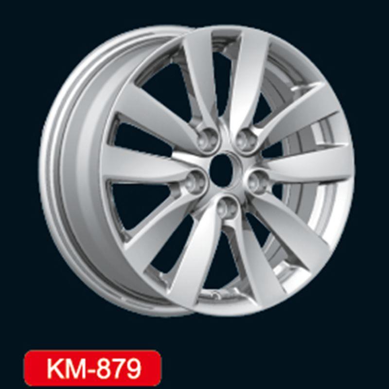 KM879