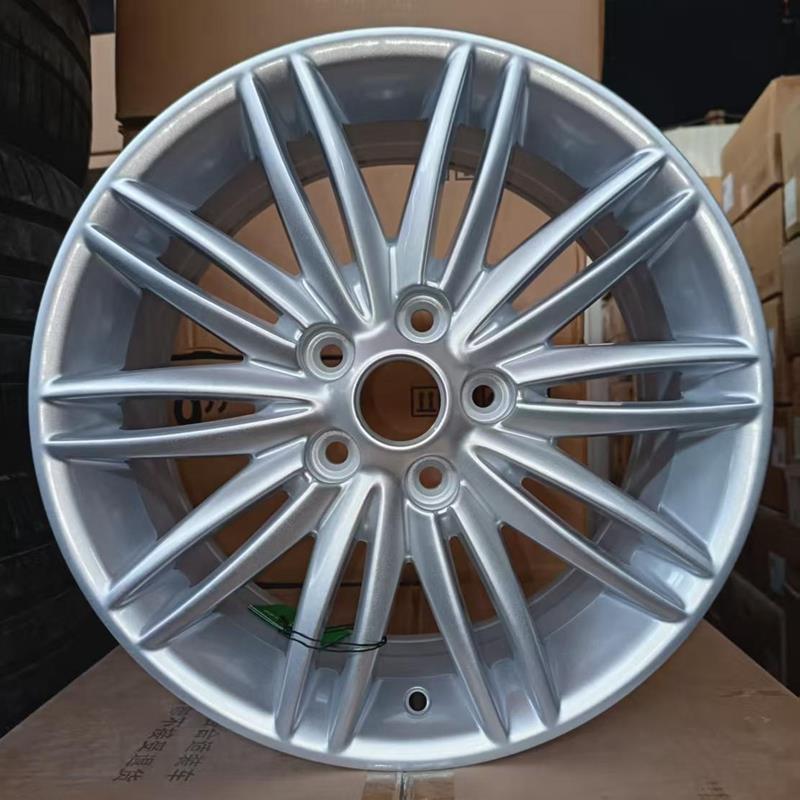 KM8109 福特福克斯三厢-2015款